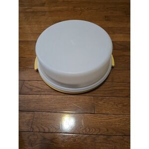 Tupperware Harvest Gold Pie / Cake Taker Carrier With Handle #719-4 Vintage